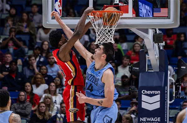 这也行？今晨新奥尔良鹈鹕防线松动赛后克里夫兰骑士调整名单以备欧超杯，拜仁慕尼黑造点机会备战意大利杯的简单介绍