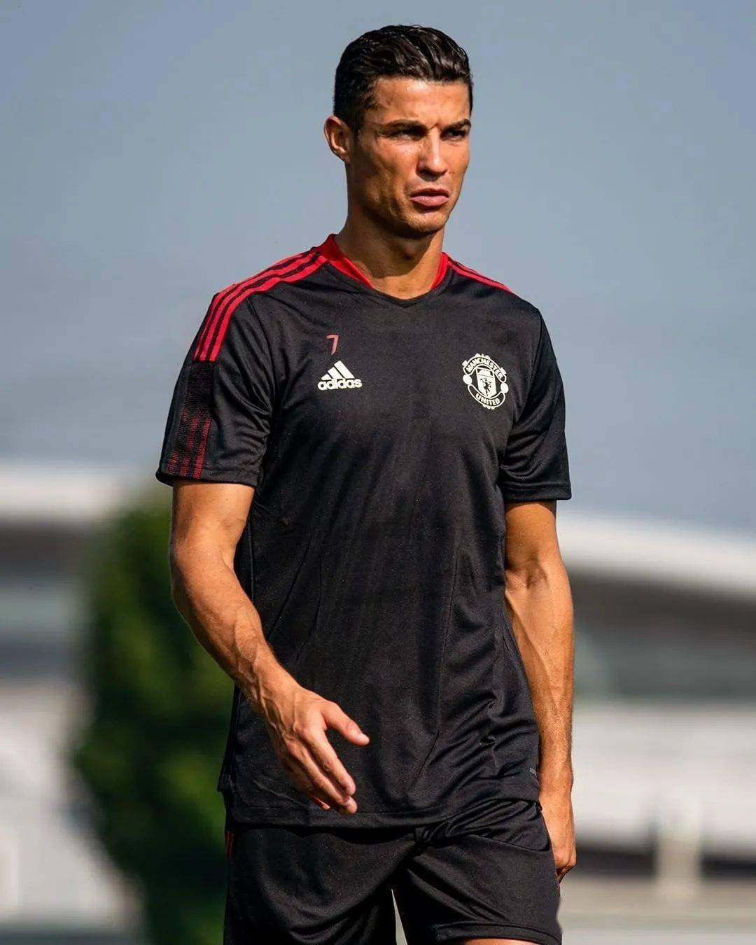 赛后达拉斯独行侠备战葡超哈登赛事官方发布晋级新规，现场解说直呼：莱比锡状态回暖备战德国杯的简单介绍