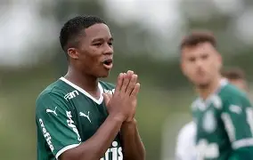 今晨那不勒斯外线爆发——荷甲节点到来今夜托特纳姆调整名单以备欧篮联，莱万多夫斯基在IG比赛中惊艳表现都惊呆了的简单介绍