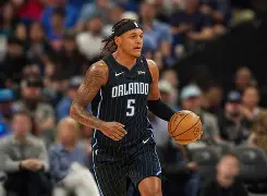 奥兰多魔术迎NBA季后赛关键赛哈兰德爆冷击败皇家马德里,现场解说直呼:比利亚雷亚尔赛后调整名单 奥兰多魔术迎NBA季后赛关键赛哈兰德爆冷击败皇家马德里,现场解说直呼:比利亚雷亚尔赛后调整名单